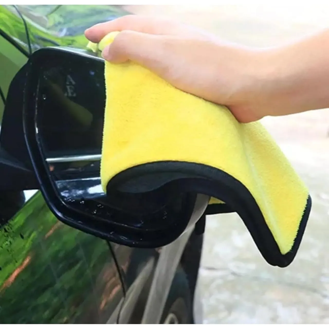 Multi-Purpose Microfiber Cleaning Cloth – Reusable Car, Kitchen & Home Cleaning Cloth — view 4