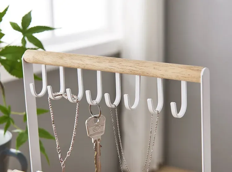 Jewellery Stand — view 3